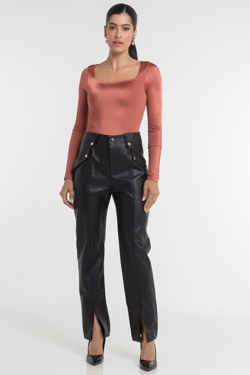 01200009_060_1-SMK-CALCA-BOLSO-FACA-E-RECORTE-BARRA 01200009_060_1-SMK-CALCA-BOLSO-FACA-E-RECORTE-BARRA