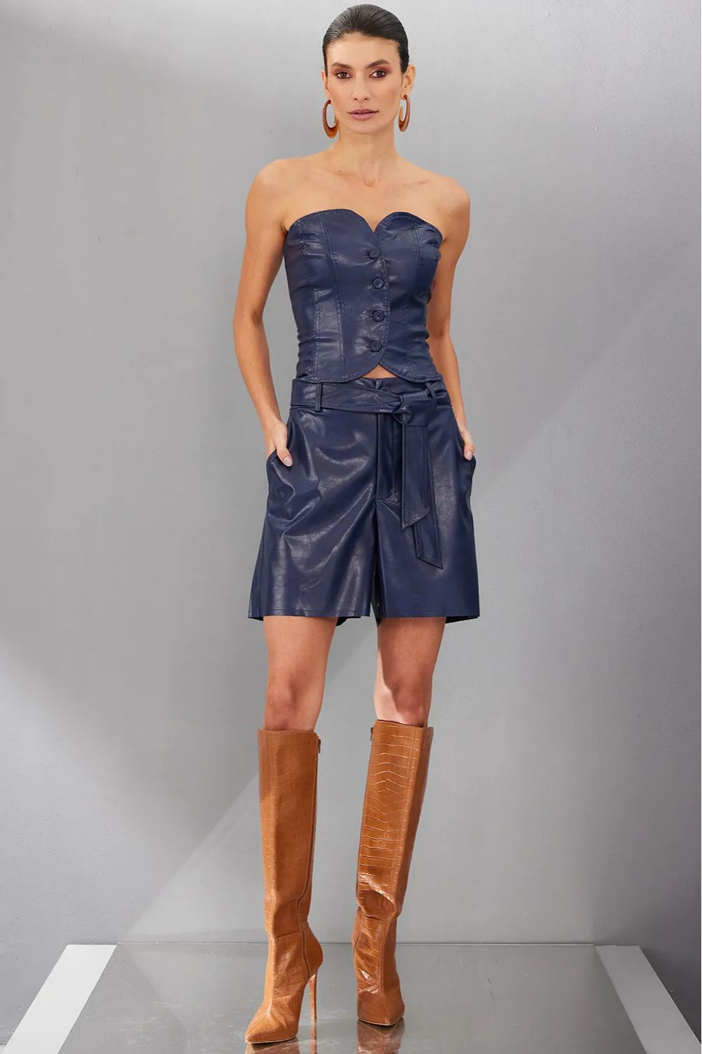 03204001_012_1-SMK-SHORTS-DE-COURO 03204001_012_1-SMK-SHORTS-DE-COURO