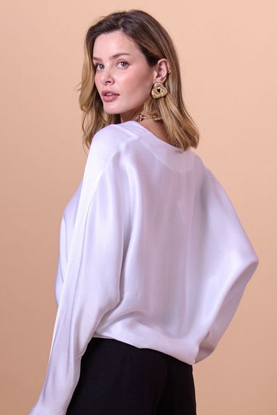 10134007_001_2-SMK-BLUSA-ALFAIATARIA-CREPE-MARIE